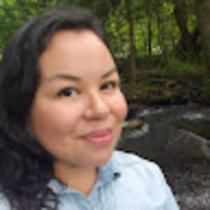 Meet your Posher, Lana